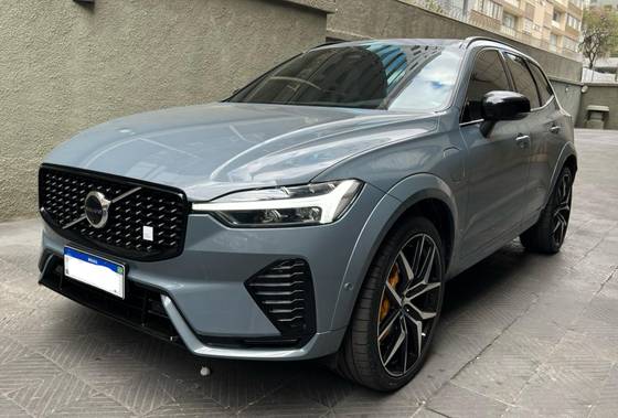 VOLVO XC60 2.0 T8 RECHARGE POLESTAR ENGINEERED AWD GEARTRONIC